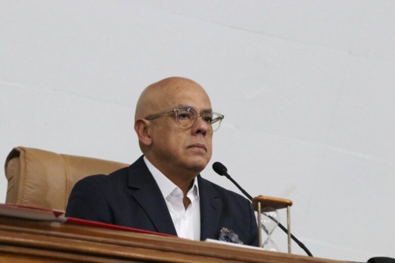 Jorge Rodríguez informa sobre el balance de presos políticos excarcelados en el marco de la justicia nacional.