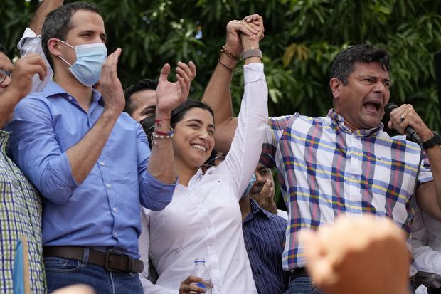 Aurora Silva pide la liberación presos políticos en la UCV tras meses de aislamiento de Freddy Superlano.